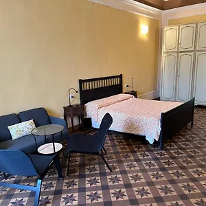 https://casa-cavour.it-tuscanyhotel.com